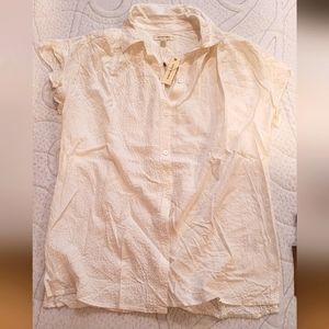 Ruffle sleeve button-down